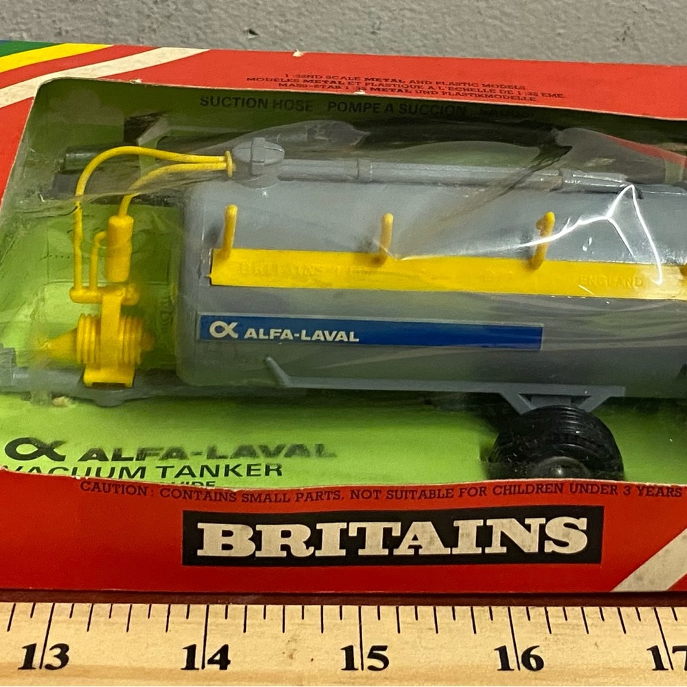 Britains Alfa-Laval Vacuum Tanker Toy Truck – Grey & Yellow Farm Vehicle